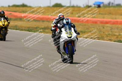 media/Apr-30-2023-CRA (Sun) [[020fcf5d43]]/Race 4-600 Supersport/